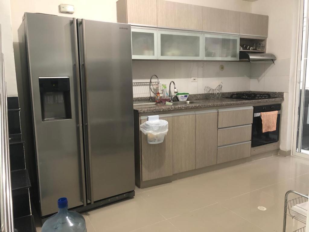 Casa Esquina Condominio Diomedes Daza Holiday home *