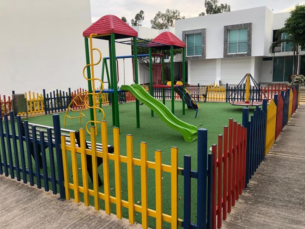 Casa Esquina Condominio Diomedes Daza